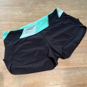 Lululemon Speed Short 2”